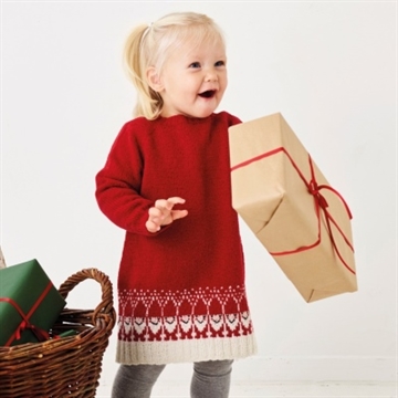 Kjole med Nisser - Strikket i Esther by Permin